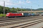 Ankunft am Mittag des 02.07.2018 von 185 385-2 mit einem langen KLV nach Verona Q.