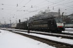189 932-7 und 189 910-3 bei der Ausfahr am 31.1.2011 in Kufstein auf dem Weg nach Italien.