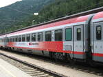 ÖBB 2.Klasse Abteilwagen mit  Europameister  Werbung eingereiht in einem EC nach Wien Westbahnhof.