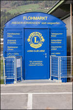 2 Wagen des Typs GBS werden das abgeschnittene Gleis im Bahnhof Lienz zwar kaum noch per Schiene verlassen , erfüllen aber einen wundervollen Zweck . 16.04.2026 