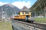 Der Tunnelrettungszug vom Bahnhof Mallnitz-Obervellach musste am 20.4.2016 zur Brandbekämpfungsfahrt in Richtung Spittal-Millstättersee ausrücken hier bei verlassen des Bahnhofs