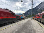 Arlbergsperre 2021: RailJet Ballung in Ötztal-Bahnhof mit Zugloks 1116 226/229/230.