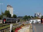 Nachschuss auf EC1218, welcher gerade den im Umbau befindlichen Bhf. Ried i.I. in Richtung M�nchen durchf�hrt; 260812