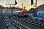 101 036-2 fährt am Zugschluss des EC 216 (Graz Hbf - Saarbrücken Hbf), aus dem Salzburger Hbf aus.