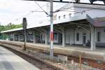 BB Bf. Liesing, Aufnahmsgebude mit Hausbahnsteig am 24.Juli 2010.