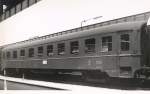 Wien Ostbahnhof - In den Jahren 1960 und Jahrelang war dieser CSD Wagen die einzige Mglichkeit von Wien nach Bratislava zu reisen : einmal am Tag und ein Wagen  (die andere waren alte BB Wagen nur