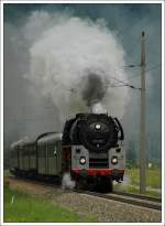 01.533 der GEG mit dem E 16273 aus Salzburg, auf dem Weg nach Graz und weiter Lieboch zur der Erffnung der Ausstellung  150 Jahre Sdbahn  am 17.5.2007 in St. Pankraz. (Zoomversion)
