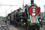 Die 109.13 anllich Ihrer Ausfahrt 150-Jahre Semmering im Jahre 2004 mit Festbeschmckung