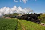 52 100 ist zum 7. Oldtimer Treffen auf Schiene und Straße nach Ernstbrunn unterwegs. Karnabrunn, am 04.05.2014.