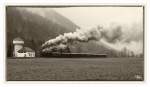 Anlsslich der Streckenbernahme durch die Traisental-Glsental GmbH, gab es am 15.4.2012 den Nostalgiesonderzug SR 14602 von St.Plten Hbf nach St. Aegyd am Neuwalde. Gezogen wurde dieser Zug von der 93.1420, hier zu sehen nahe Mauthof. 
