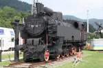 BB 95.112, aufgestellt als Denkmal, beim Bf. Payerbach-Reichenau am 02.Sept. 2012.