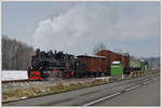 764-411R der Stainzer Bahn am 16.12.2018 kurz nach Preding in Wohlsdorf.