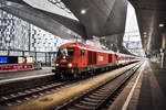 2016 019-9 fährt mit dem REX 2519 (Kosice - Bratislava hl.st. - Marchegg - Wien Hbf), in Wien Hbf ein.
Aufgenommen am 23.11.2018.