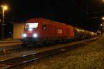 Tief in der Nacht am 2.7.2026 wartet die 2016 091 im Grenzbahnhof Spielfeld-Stra� mit einem gemischten G�terzug von Maribor Tezno nach Graz Vbf auf die Abfahrt.