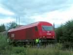 2016 073-5 wird in Krze bei einer Verschubfahrt das Anschlugleis  Angermayr  verlassen und in den Bhf. RIED i.I. fahren 2006-08-14