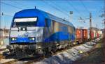 Adria Transport 9016 921 'Ingrid' zieht Containerzug durch Maribor-Tabor Richtung Koper Hafen. /14.1.2015