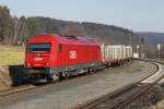 2016 021 mit Güterzug in Scheiblingkirchen-Warth am 27.02.2015.