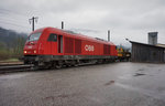 2016 056-1 am 8.4.2016 bei einer Verschubfahrt im Bahnhof Greifenburg-Weißensee.