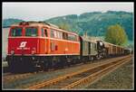 2043 558 mit Güterzug in St.Paul am 2.05.1989.