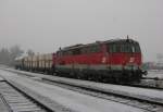 2043-555 vor VG74564 in Weikirchen bei beginnendem Schneefall. 18.12.2008