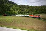 Durch das Grtschitztal von Launsdorf nach Brckl, fahren 2043 062 + 1044 079 + 1044 094 mit dem Unkrautspritzzug. 
Launsdorf 12.05.2010