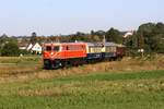 RBAHN 2050.09 am 15.September 2019 mit dem SR 17287 (Groß Schweinbarth - Gänserndorf) verlässt das Ortsgebiet von Matzen.