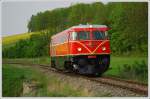 2050.09 als SLP 17147 bei der Retourfahrt vom zweiten Oldtimertreffen auf Schiene und Strae in Ernstbrunn, am 3.5.2009 in Naglern aufgenommen.