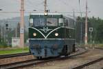 2050.04 im beginnendem Gewitterregen am 05.07.2009 im Bahnhof Korneuburg. 