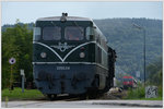 Da zwischen Friedberg und Aspang Dampflokverbot gilt, musste am 16.9.2016 dem SR 17086 die Strasshofer Diesellok 2050.04 vorgespannt werden. Die Aufnahme zeigt den Zug bei der Ausfahrt aus Bad Erlach.