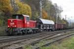 2068 043 mit Verschubgterzug in Wartberg im Mrztal am 31.10.2013.