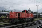 45 Jahre nach der vorherigen Aufnahme entstand dieses Bild am 02.10.2019 im Bahnhof Selzthal. Die Zeiten der 1080 sind lange vorbei, jetzt rangiert hier die 2070 043.