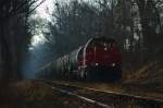 Gegenlichtaufnahme der 2070 086, die am frühen Morgen in Richtung Wien Lobau Hafen fährt. (11.03.2014)
