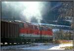 Dieselpower !!!  Mit einem irren Sound fahren zwei Dieselloks 2143(062+064) mit einem Holzzug in Richtung Obdacher Sattel.