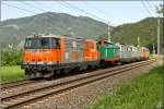 Ein Lokzug der besonderen Art gab es heute in der Steiermark zu sehen.RTS 2143 032 & 005 + Mavepcell 2143 010 & 004 + STB 2048 024 fahren als Lokzug 98048 von Ebenfurth nach Schladming.