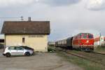 NLB 2143 070-7 am 05.April 2015 mit dem SLP 93955 in Wilfersdorf-Hobersdorf.