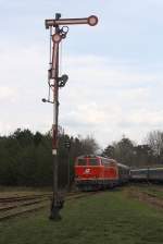 NLB 2143 070-7 beim Verschub am 12.April 2015 im Heizhaus Strasshof.