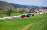 5022 034 ist als REX/R2707 von Wiener Neustadt Hbf nach Fehring unterwegs. Petersbaumgarten, 25.04.2010