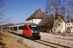 5022 059 als R2777 nach Oberwart beim Halt in Pinkafeld, 08.03.2011.