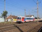 5047 093-9 durchfährt den Bahnhof Marchtrenk in Richtung Wels;141104