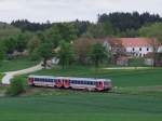 5047 070-7 ist im  Tandem  als R5963 bei Peterskirchen Richtung Neumarkt/Kallham unterwegs;100507