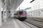 Am 10. Dezember 2011 stand 5047 071-5 auf Gleis 3 im umgebauten Salzburger Bahnhof.