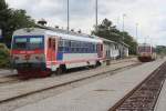 5047 048-3 und 5047 024-4 am 16.August 2014 im Bf.