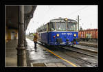 Schienenbus 8081.055 fährt als SDZ von Pöls nach Knittelfeld, hier beim Halt im alten Bahnhof Zeltweg.
1.5.2008