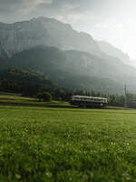 Sonderfahrt anl�sslich des 111 j�hrigen Jubil�ums der Gailtalbahn:  EBBEV 5081 055 kurz vor N�tsch.