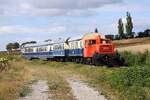 A-BIF 2060.14 und A-OSEK 6645.02 mit 5145.11 als erste Nebenfahrt des zweit�gigem Fotospezial  Dieselnostalgie im Weinviertel  am 22.August 2026 beim Strecken-Km 54,4 der Lokalbahn Korneuburg - Hohenau.