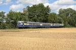 A-OSEK 5145.11 + 6645.02 am 22.August 2026 w�hrend des zweit�gigem Fotospezial  Dieselnostalgie im Weinviertel  kurz nach der Haltestelle Ebersdorf.