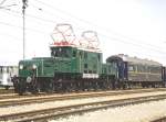 Strasshof b.Wien 1987.Das �sterreichische Krokodil 1100.102 mit
dem Orient Express an der Jubil�umsparade.(Archiv P.Walter)