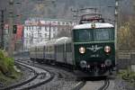 1010.10 mit Sdz 17985 (von Wien nach Graz) bei Kapfenberg am 23.11.2013.