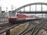 1014 017-6 aus Kosice kommend bei der Einfahrt in den Bahnhof Wien-West, 17.3.2007