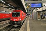 Am Abend des 01.01.2015 stand 1016 015 zusammen mit einer Schwestermaschine am anderen Ende des Zuges als EC 112 (Klagenfurt Hbf - Frankfurt (Main) Hbf) in Stuttgart Hbf.